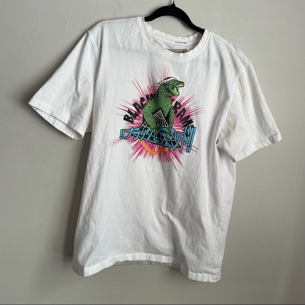 Black Pyramid Dinosaur Lizard Crew Neck Short Sleeve T-shirt